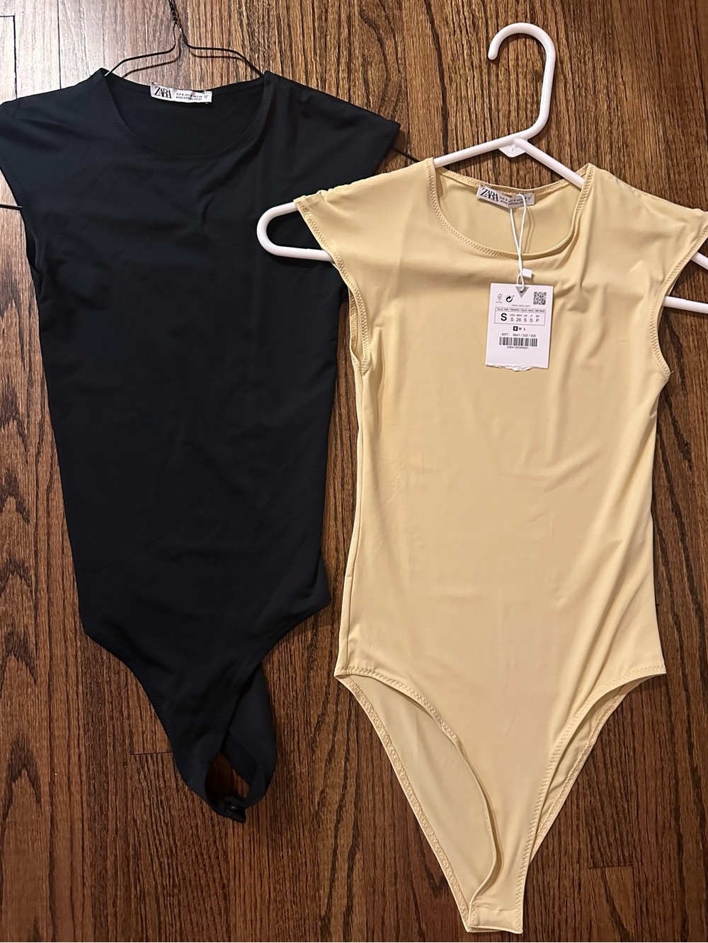 ZARA lot of 2 bodysuits in Butter Yellow and Black Sz S